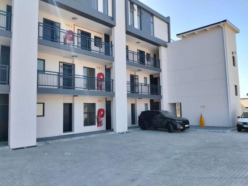 To Let 2 Bedroom Property for Rent in Clamhall Western Cape